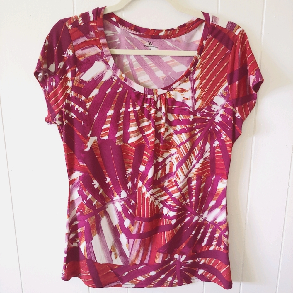 Cap sleeve v-neck stretch top